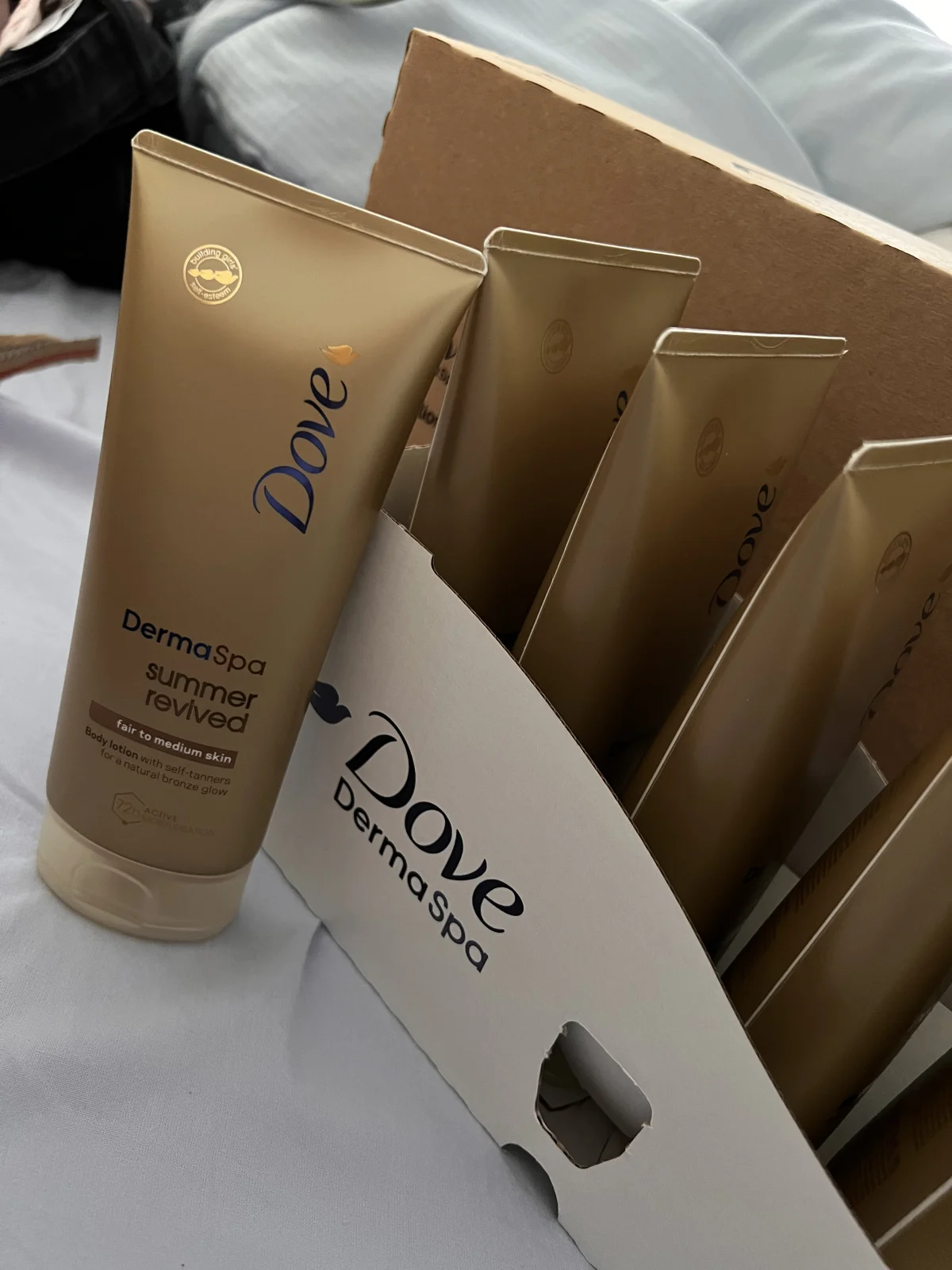 Dove Derma Spa Summer Revived - Fair To Medium Skin - review image