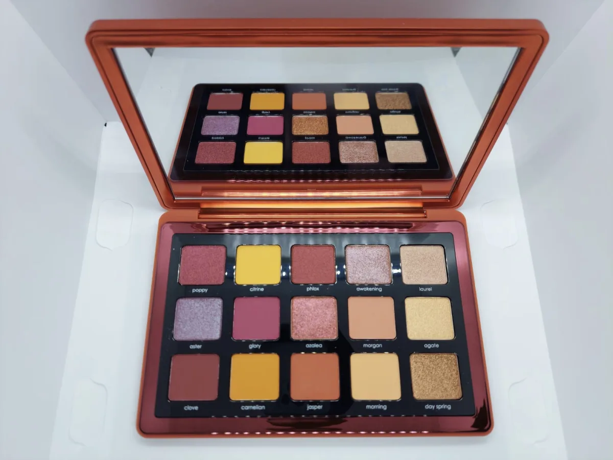 Natasha Denona Sunrise Palette - review image