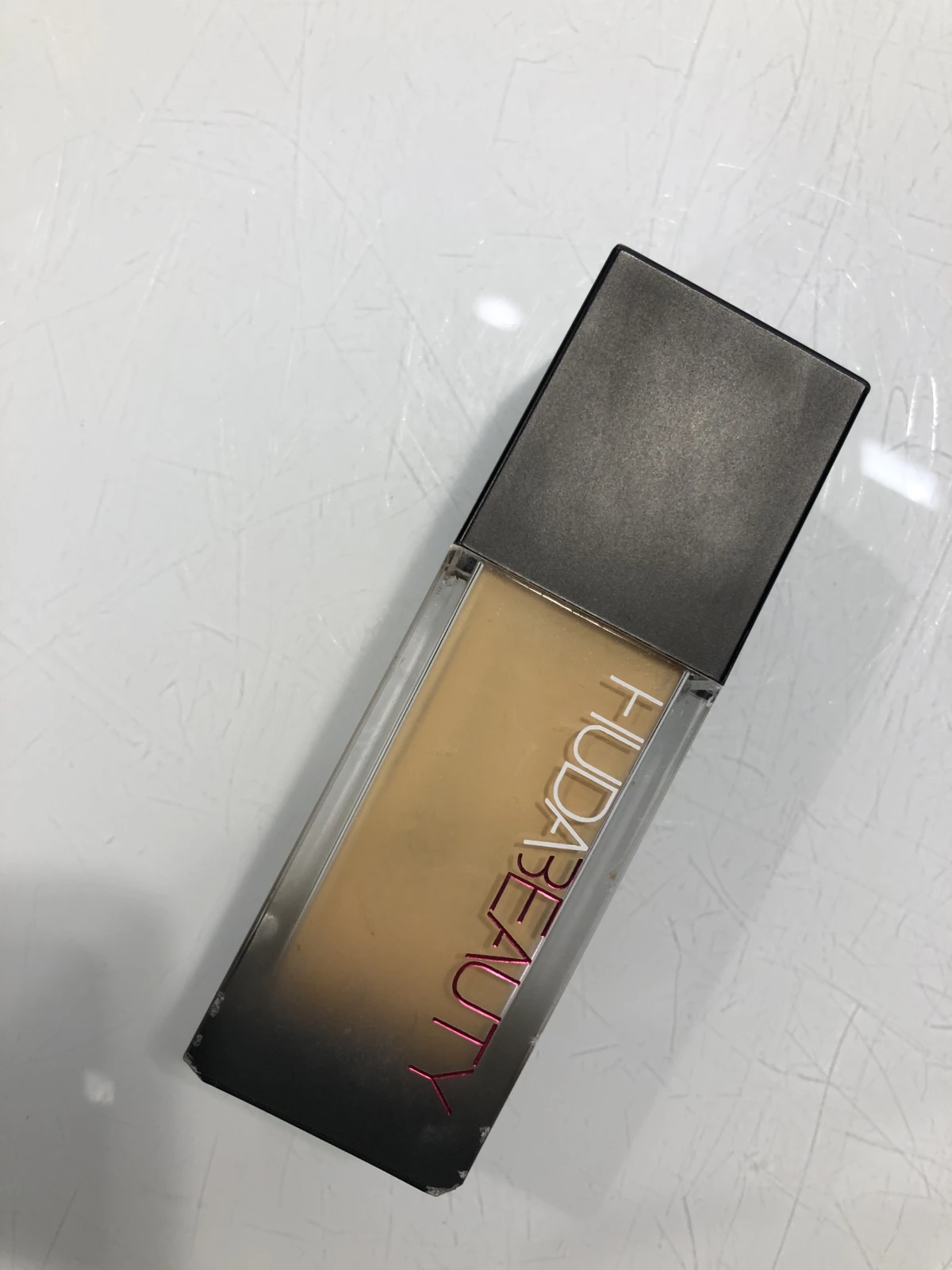 Huda Beauty - #FauxFilter Foundation - review image