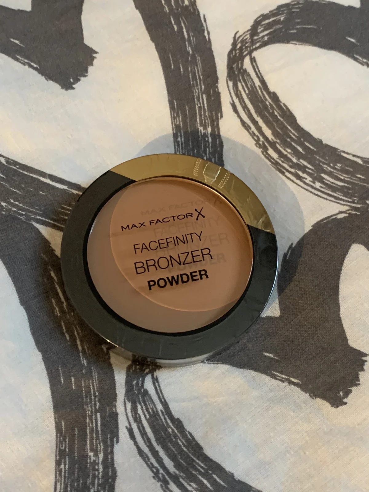 Facefinity Bronzer - review image