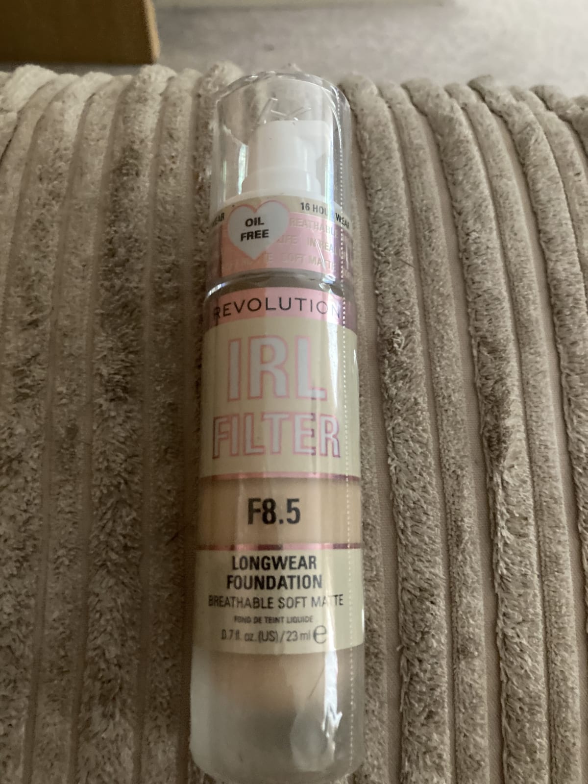 IRL Filter Longwear Foundation - review image