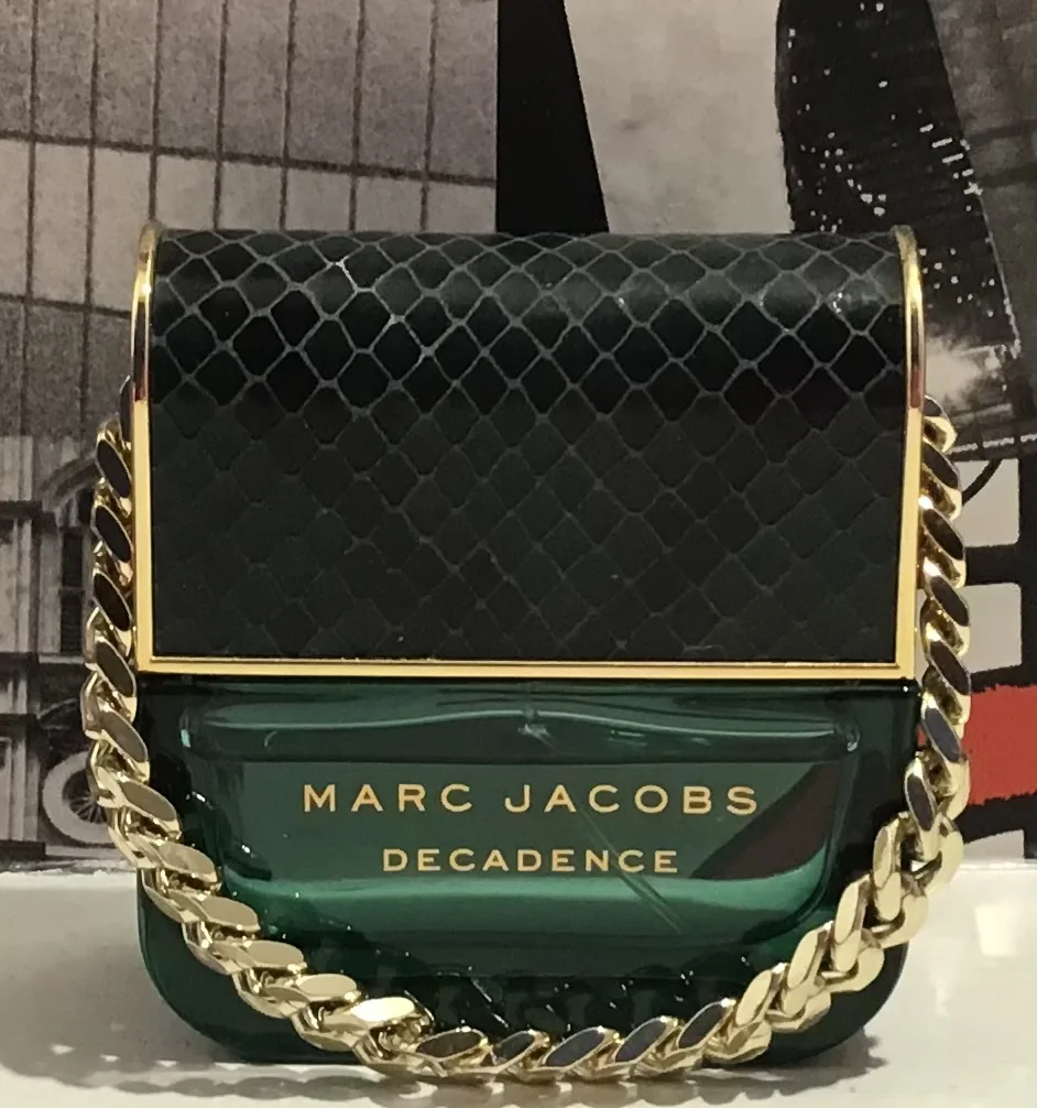 Marc Jacobs Decadence Marc Jacobs - Decadence Eau de Parfum  - - review image