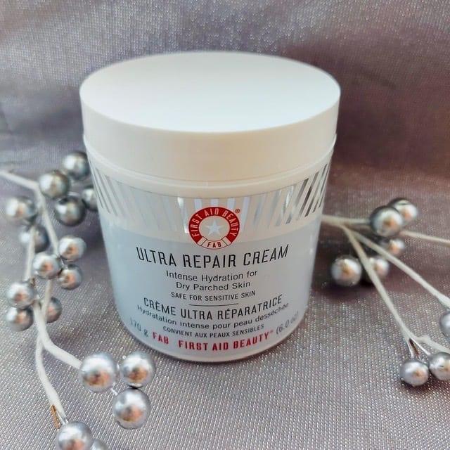 First Aid Beauty Ultra Repair Cream Pot - review image