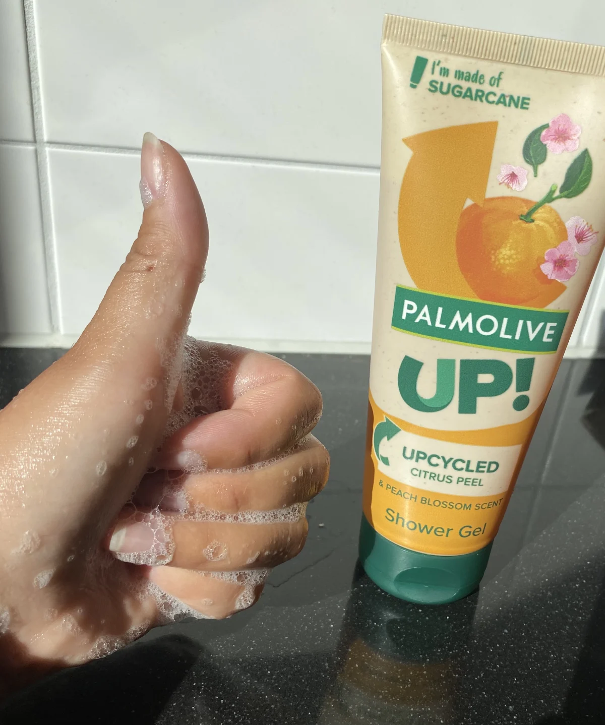 Up! Citrus Peel Shower Gel - review image