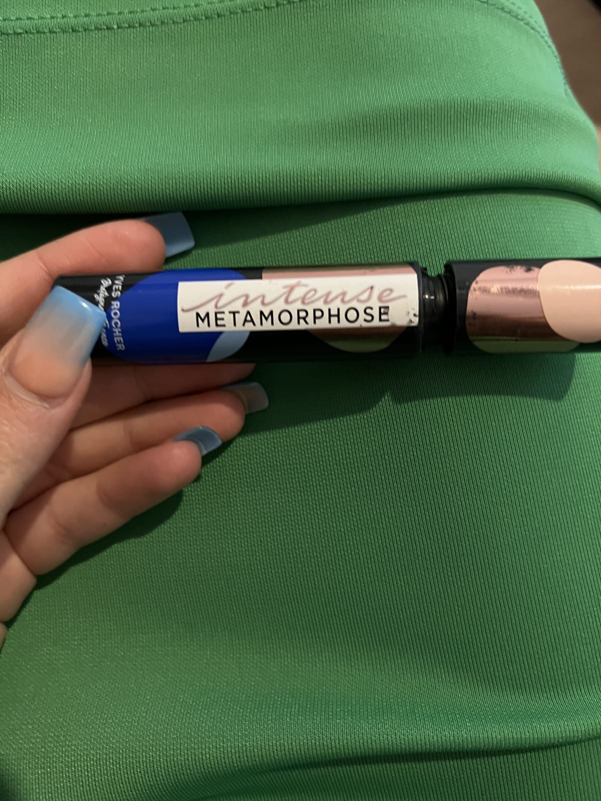 Mascara Intense Métamorphose 0.1 Zwart - review image