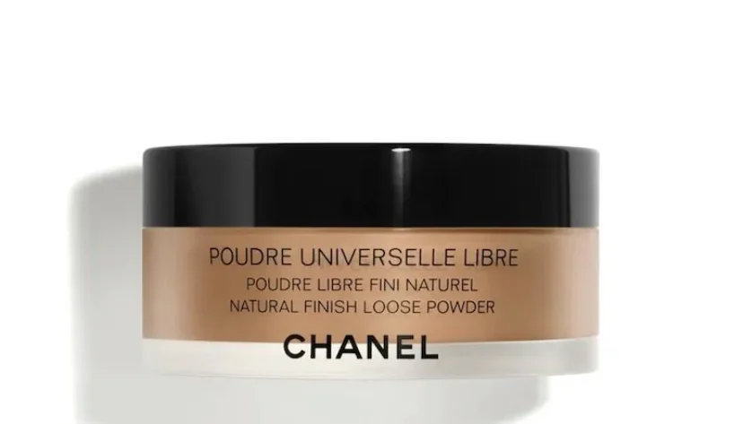 Chanel Poudre Universelle Libre CHANEL - Poudre Universelle Libre Losse Transparante Poeder Met Een Natuurlijk Effect - review image