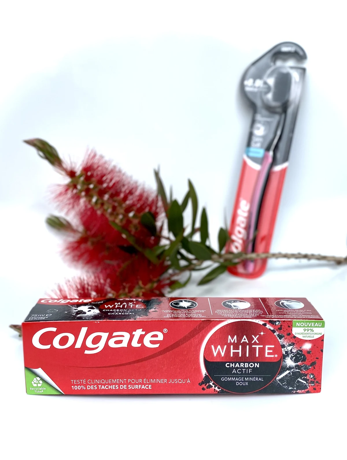 Colgate Tooth Paste Optic White Charcoal 75ml - review image