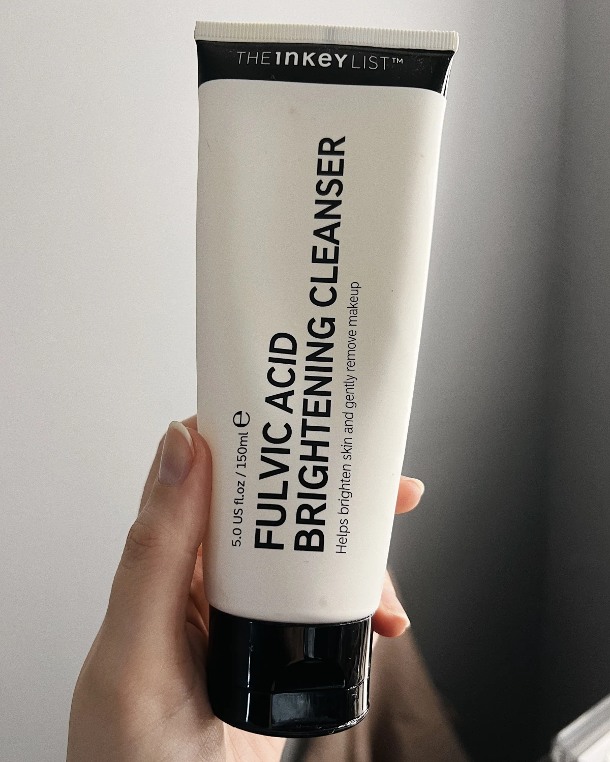 Fulvic Acid Brightening Cleanser - review image