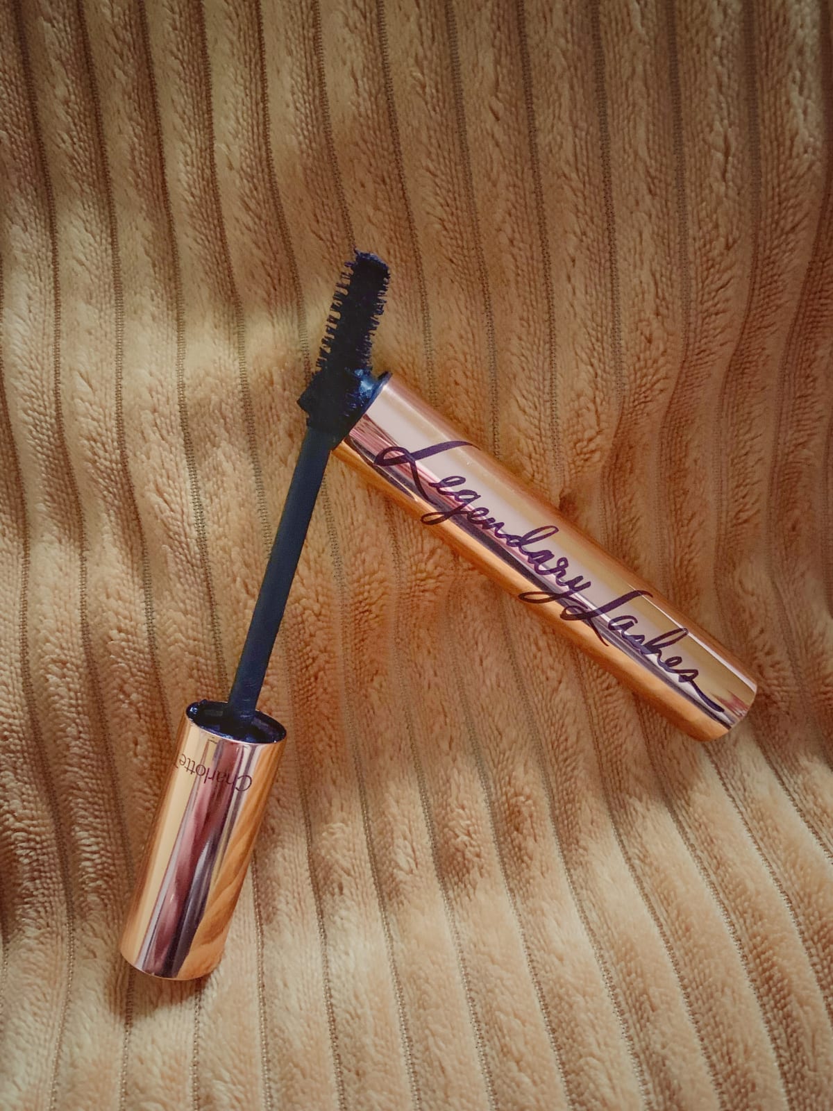 Charlotte Tilbury Legendary Lashes Black Vinyl - review image