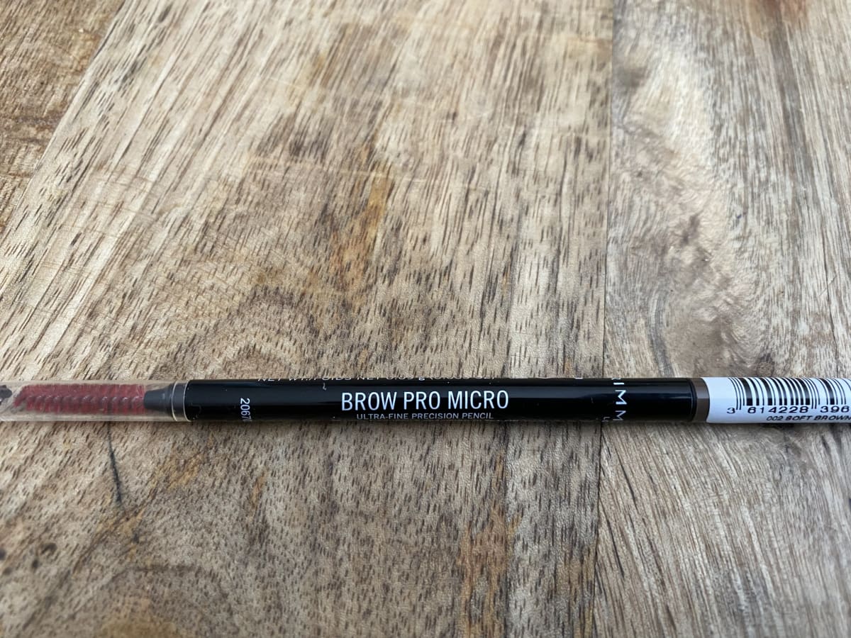 Brow Pro Microdefiner - review image