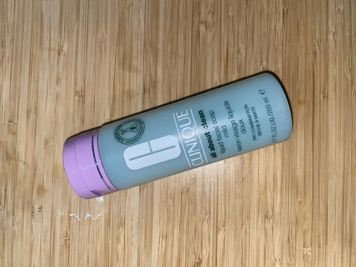 Clinique All about Clean All-in-One Cleansing Milk + Makeup Remover - review image