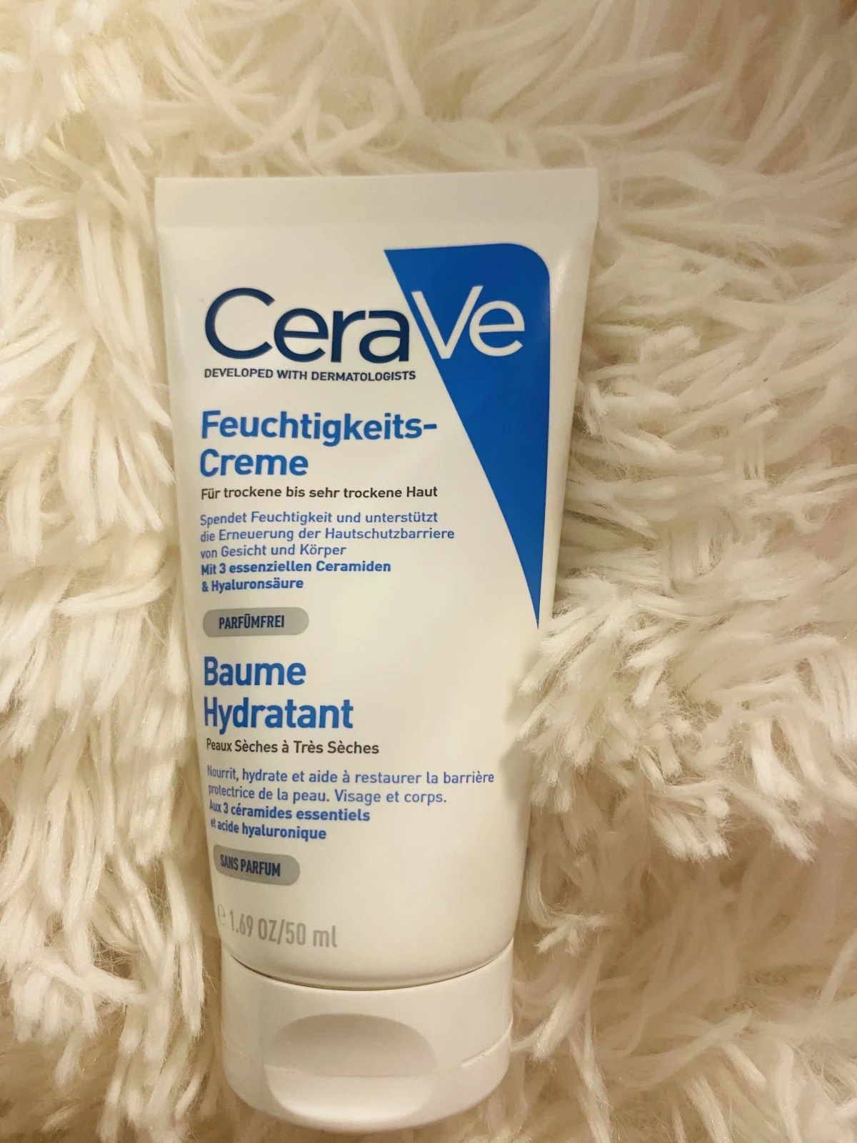 CeraVe Moisturising Cream - review image