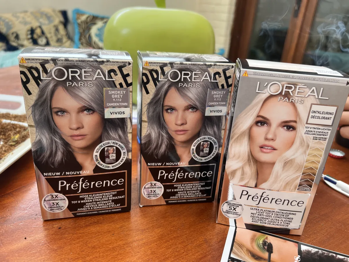 L'Oréal Preference Haarkleuring Ultra Platinum - Platinum Blond - Ontkleuring - review image