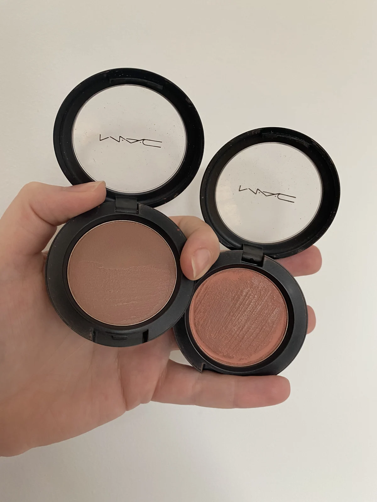 Powder Blush - review image