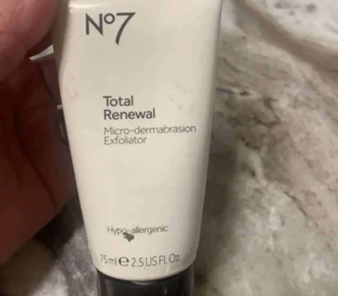 Total Renewal Micro-Dermabraision Facial Exfoliator - review image