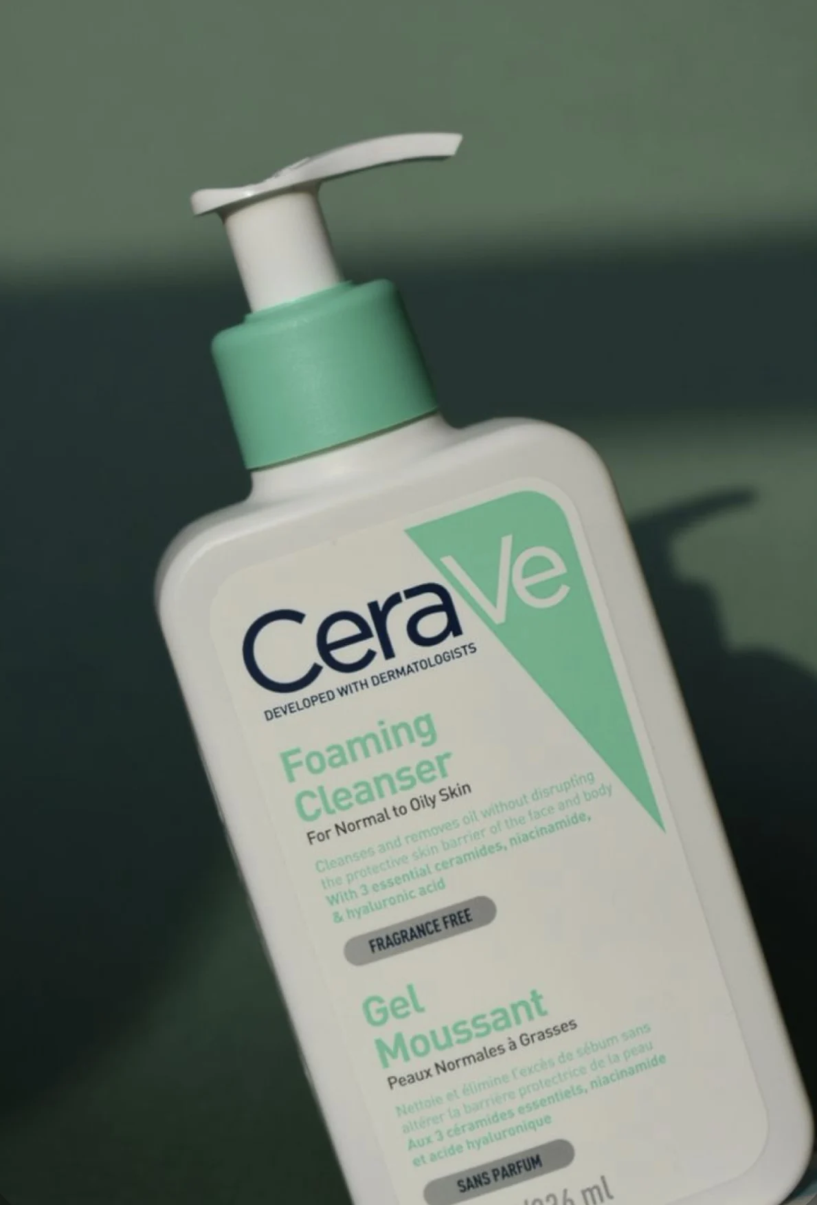 CeraVe - Schuimende Reinigingsgel - voor normale tot vette huid - 88ml - review image