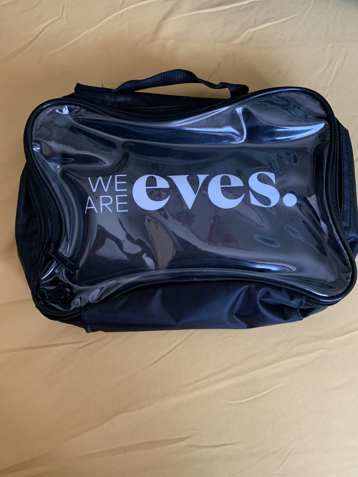 We Are Eves Beauty Bag - review image