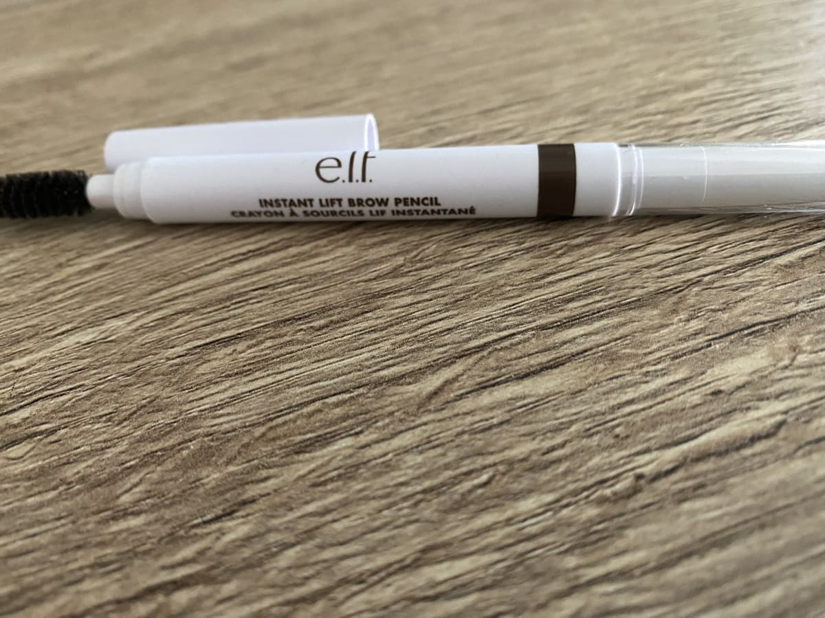 Instant Lift Brow Pencil - review image