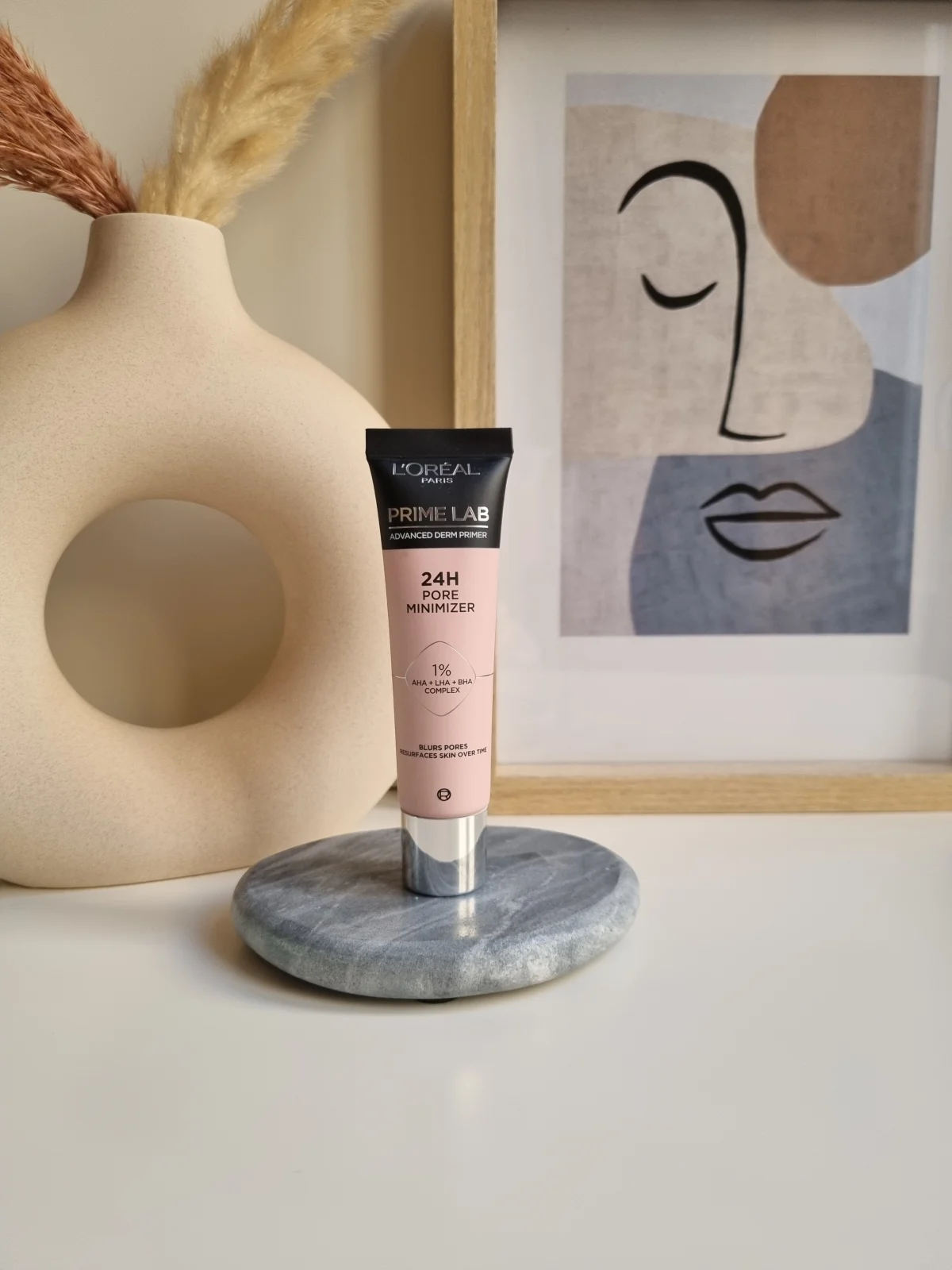 Make-up primer L'Oreal Make Up Prime Lab 24 uur (30 ml) - review image