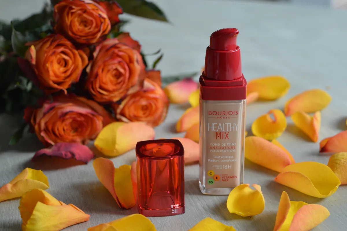 Bourjois Healthy Mix BB Cream Anti Fatigue - 01 Light Beige - review image