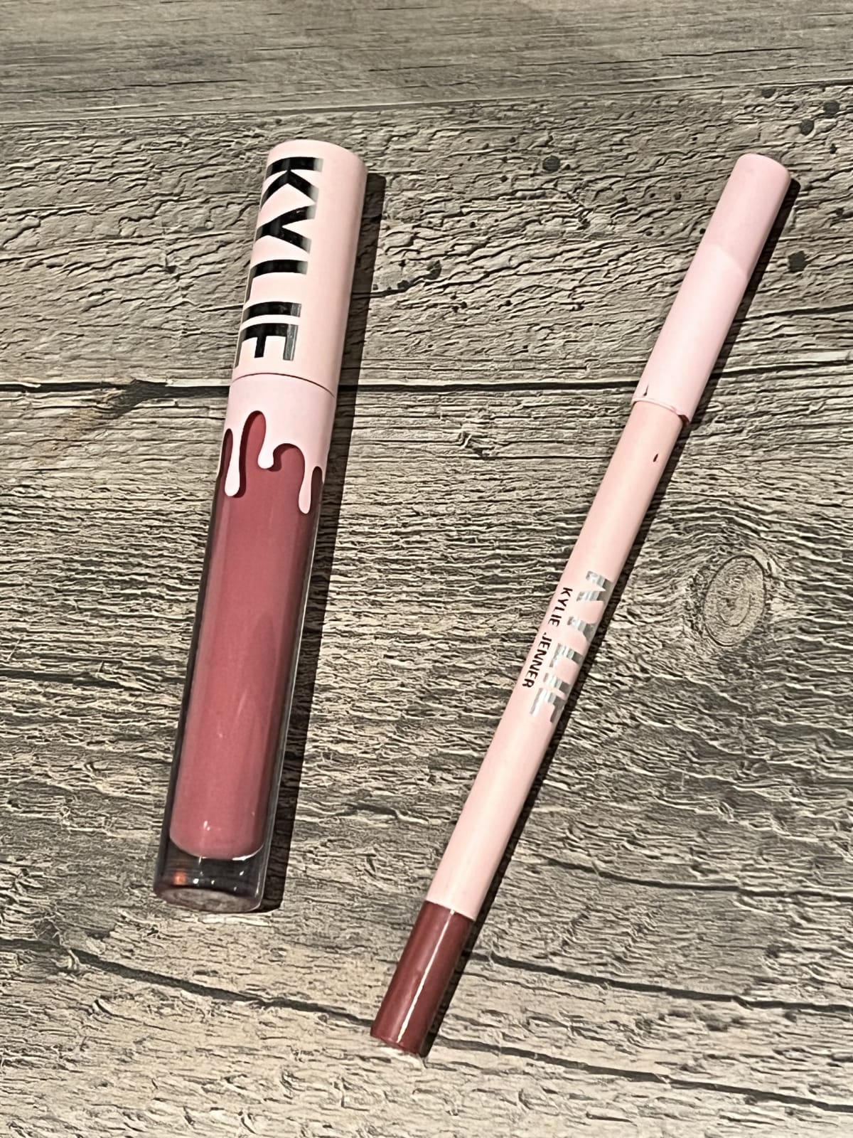 Kylie Cosmetics Matte Lip Kit - review image