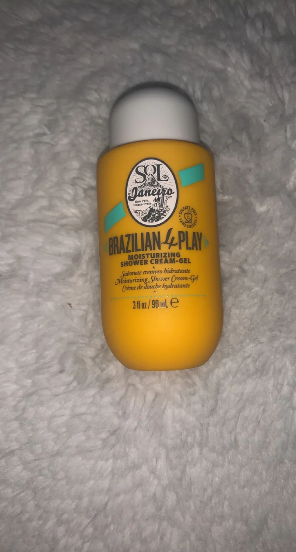 Brazilian 4 Play Moisturizing Shower Cream Gel Showergel - review image