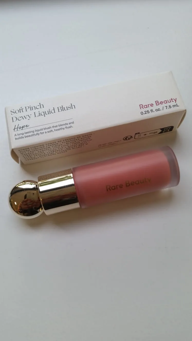 Soft Pinch Liquid Blush - review image