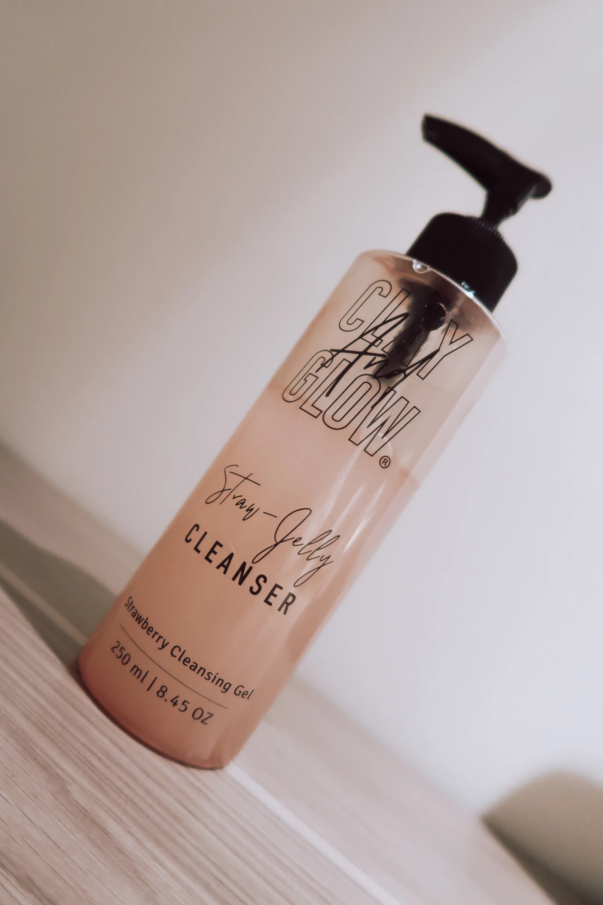 Straw-Jelly Cleanser - review image