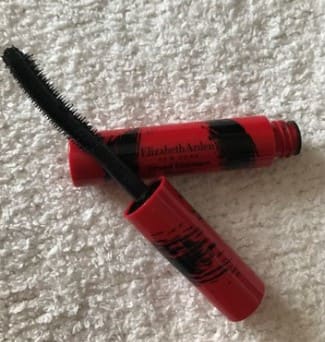 Elizabeth Arden Grand Entrance Mascara - review image