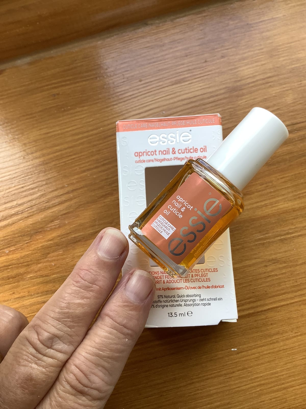 essie Apricot Cuticle Oil - review image