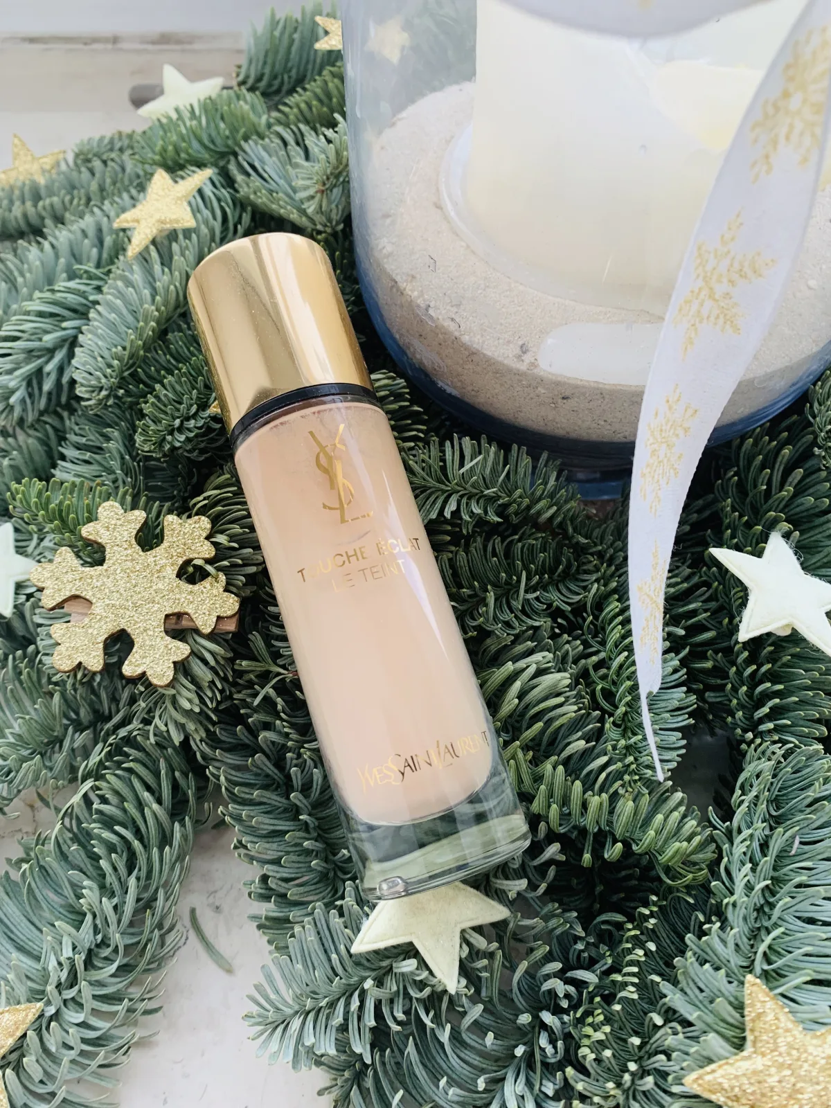 Ysl Touche Eclat Le Teint YSL - Touche Eclat Le Teint Foundation - review image