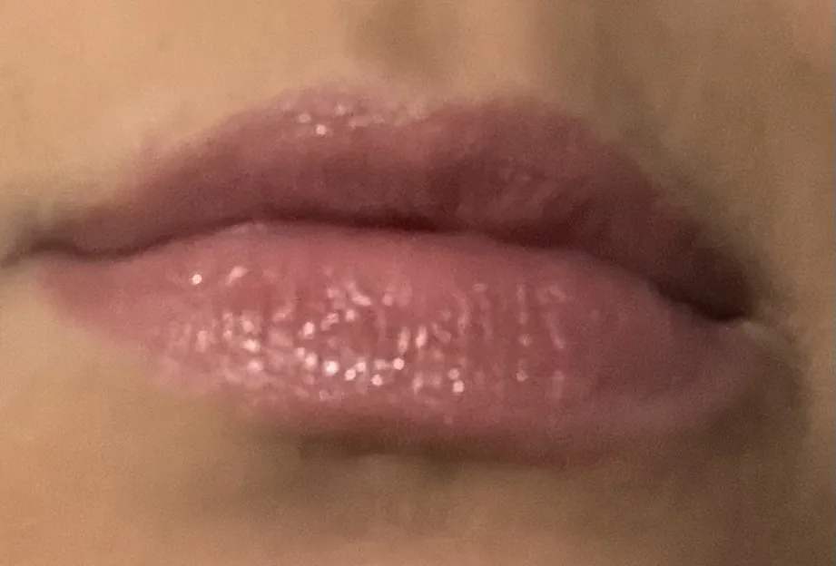 MAC Lipglass - review image