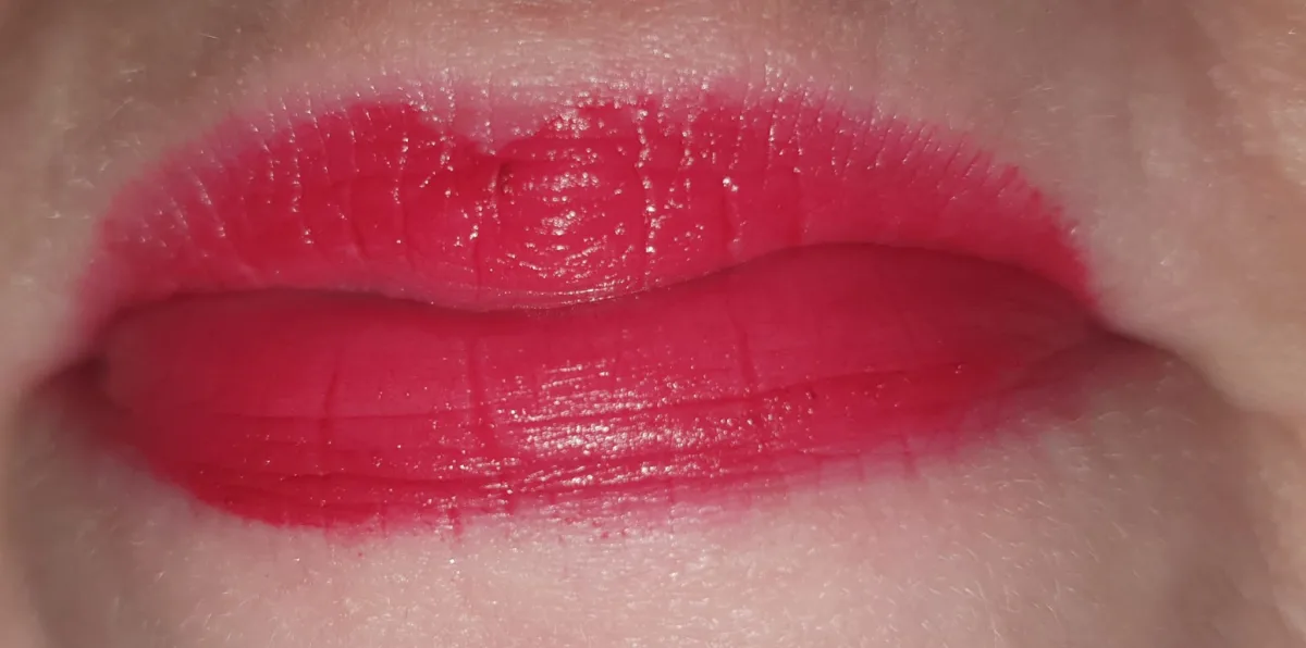 Lasting Finish Extreme Lipstick - review image