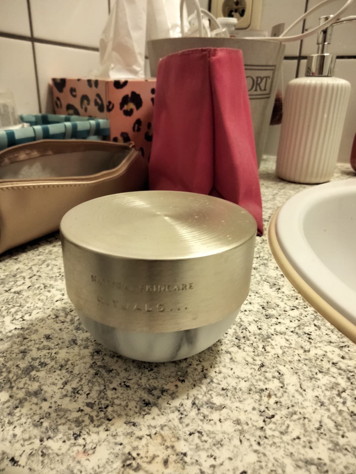 The Ritual of Namasté Glow mask - review image