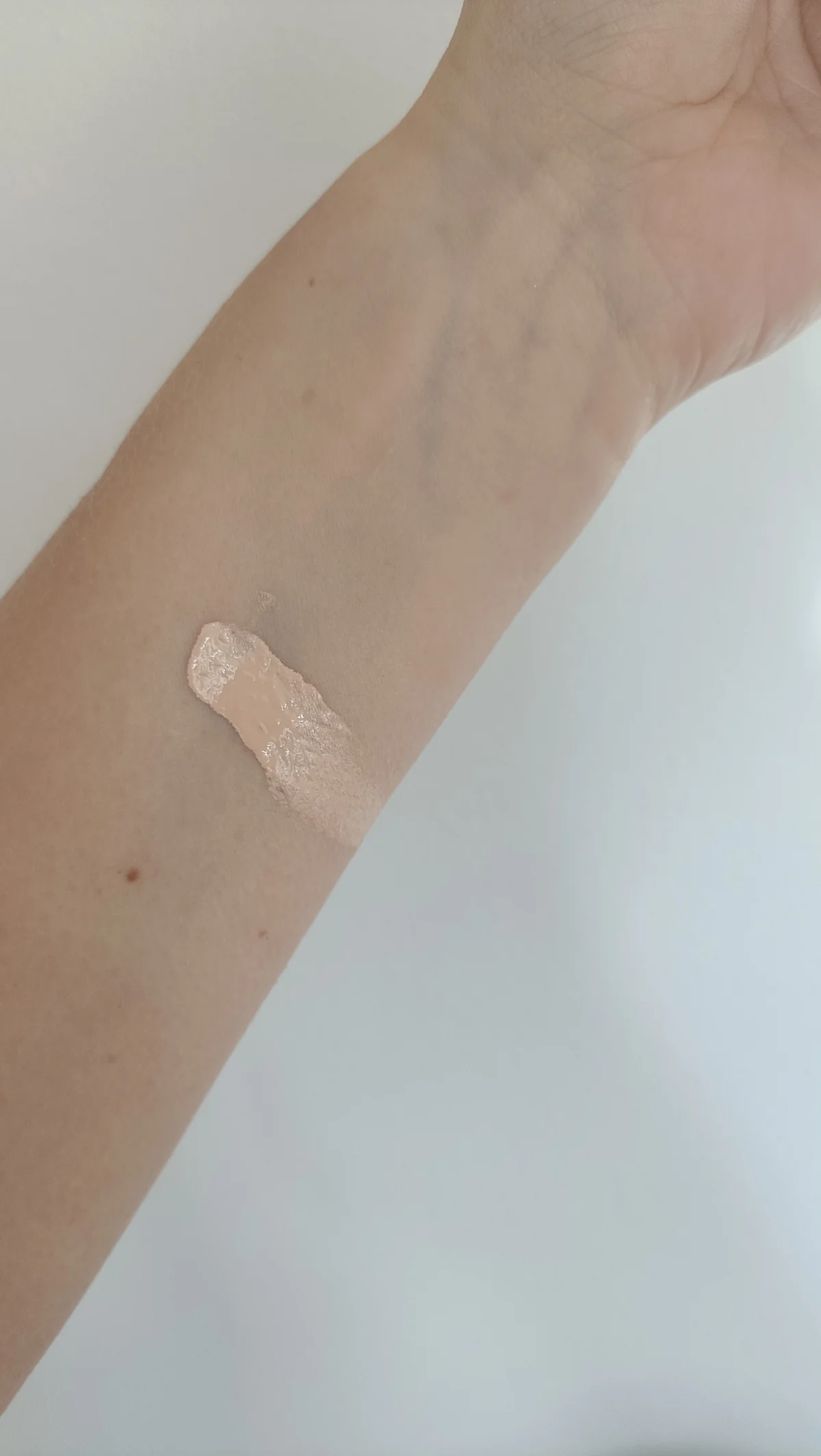 Instamoisture Foundation - review image