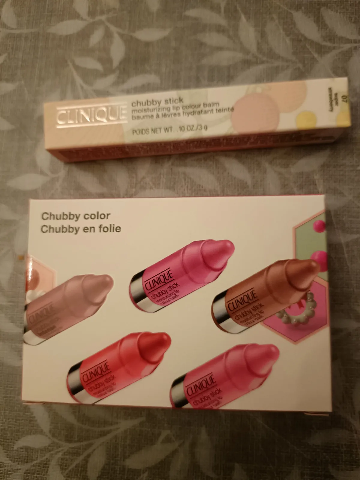 Clinique CHUBBY STICK MOISTURIZING LIP BALM - review image