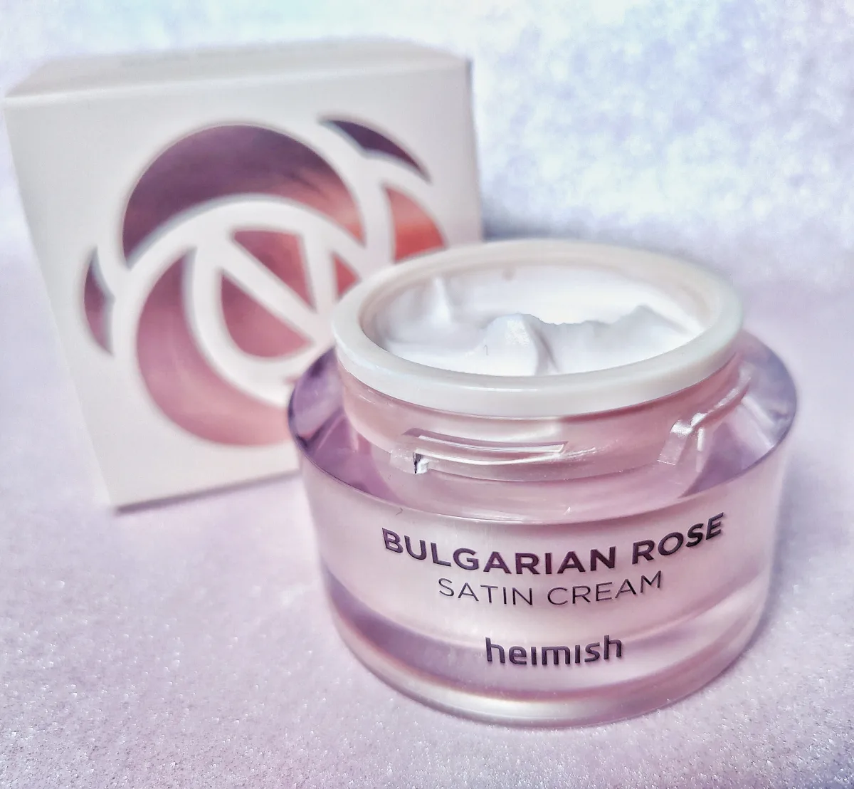 Bulgarian rose satin cream - review image