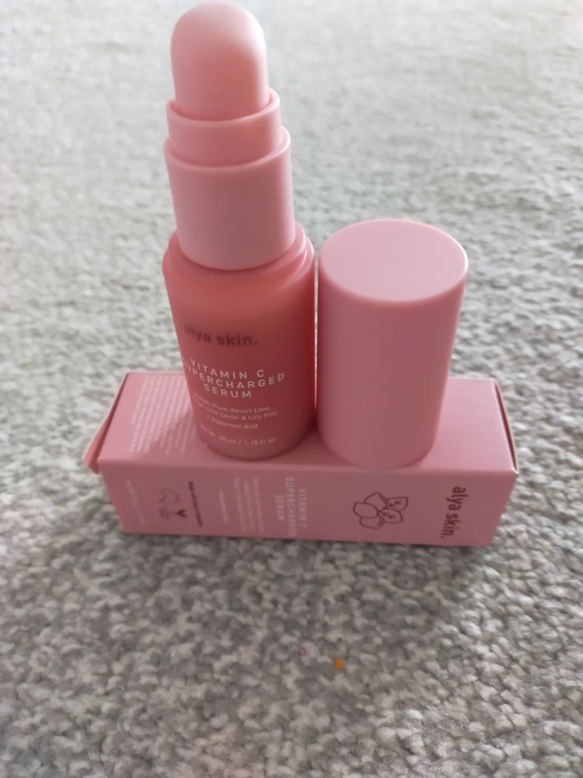 KYLIE SKIN Vitamin C - review image