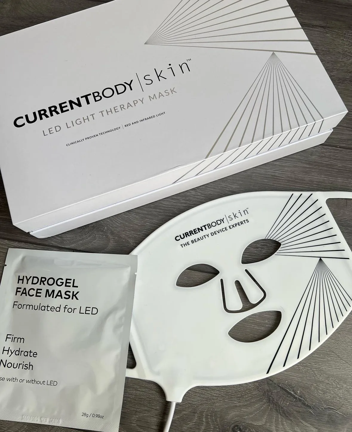 Skin LED Light Therapy Mask - review image