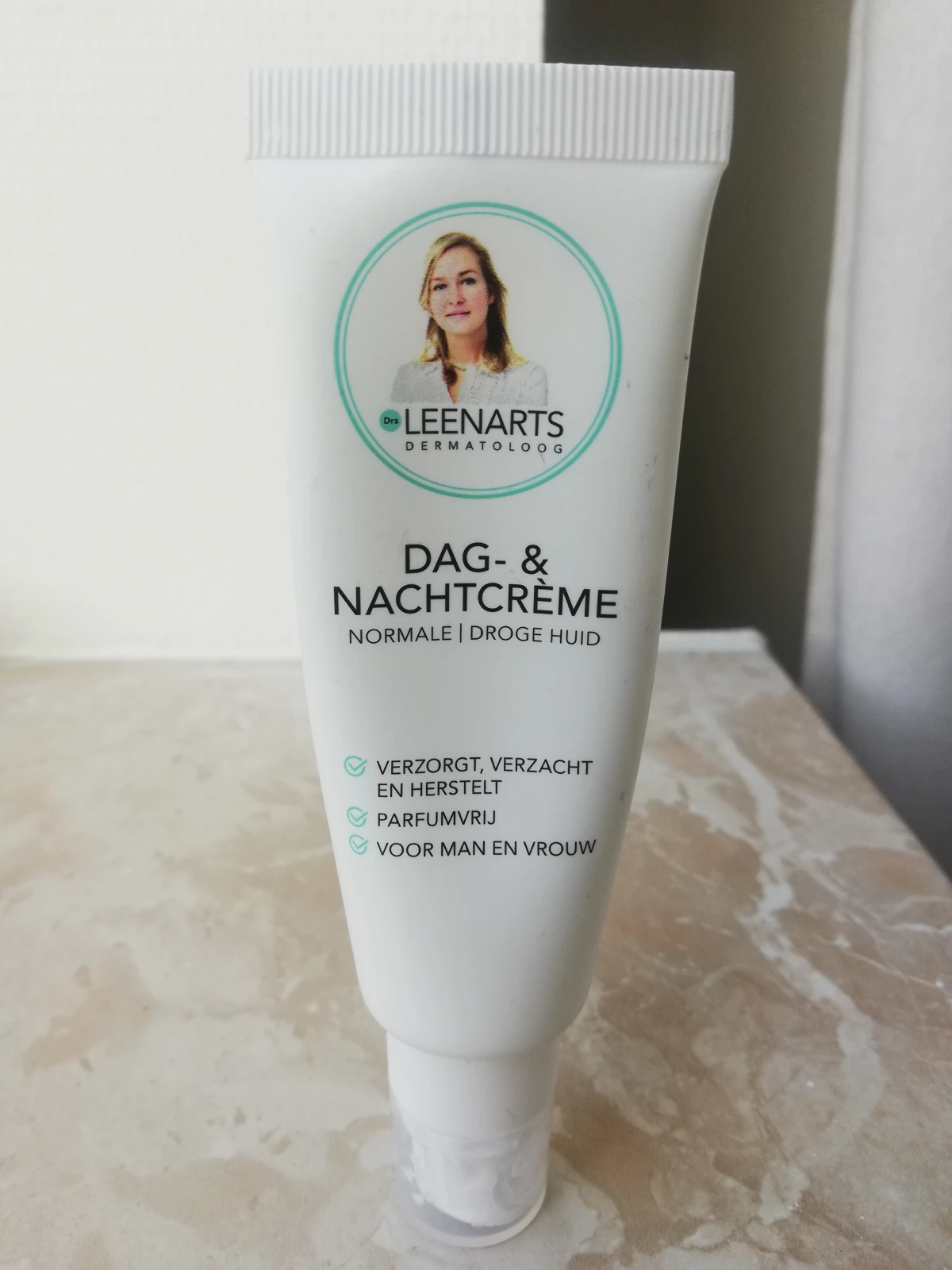 Drs. Leenarts Dag & Nachtcrème - review image