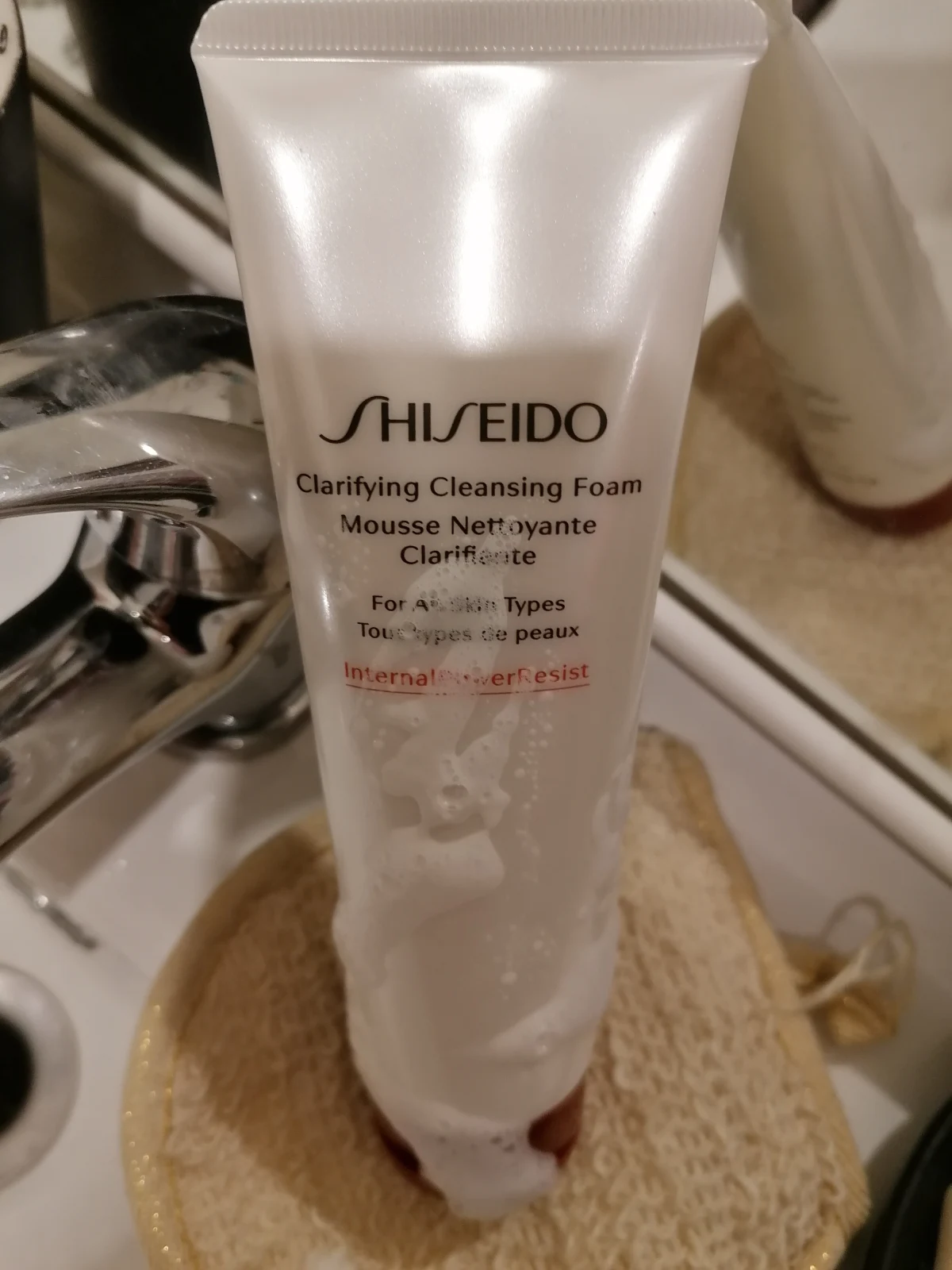 Shiseido Cleansing Foam Shiseido - Daily Essentials Clarifying Cleansing Foam - review image