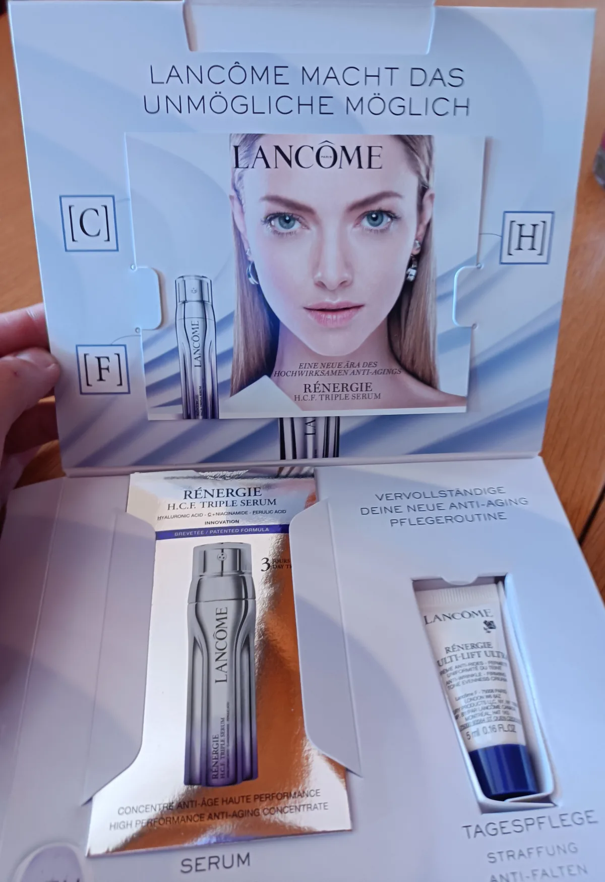 Lancôme Rénergie H.C.F. Triple Serum - review image