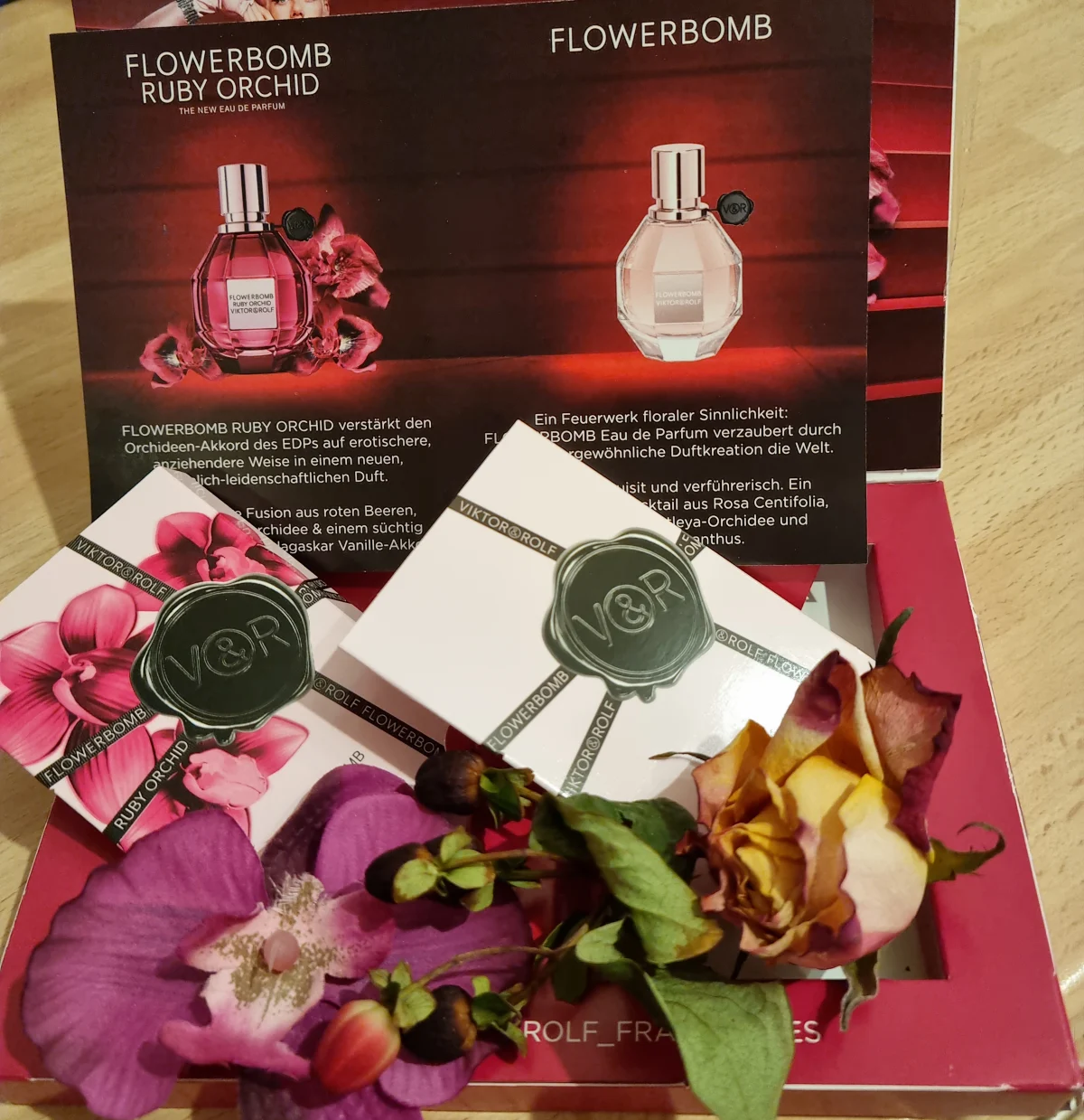 Viktor & Rolf Flowerbomb Eau de parfum spray 100 ml - review image