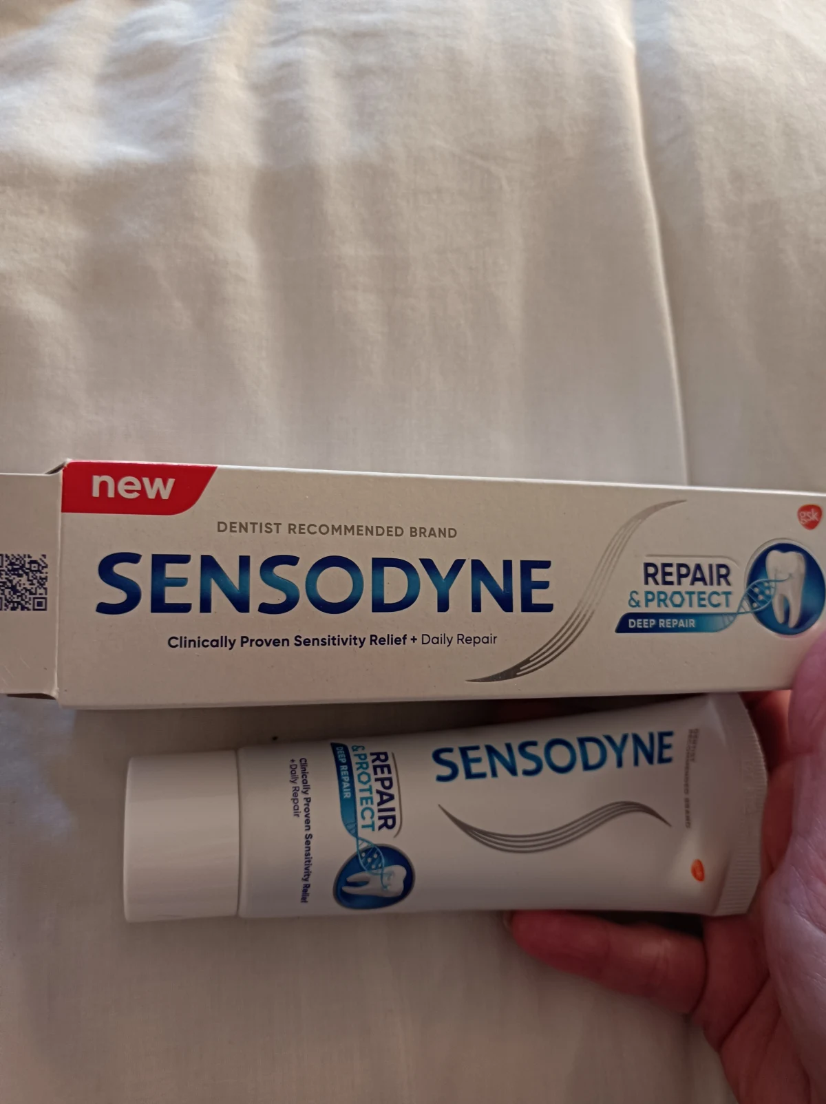 Sensodyne Repair & Protect Gentle Whitening Tandpasta 75ml - review image