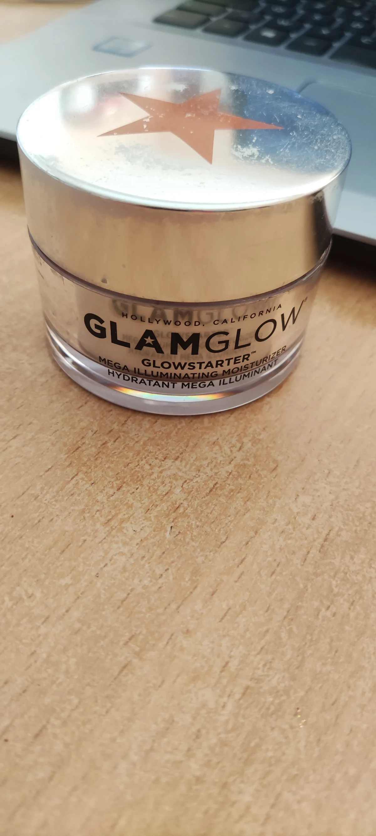 Glowstarter Mega Illuminating Moisturizer Hydratant Gezichtscrème - review image