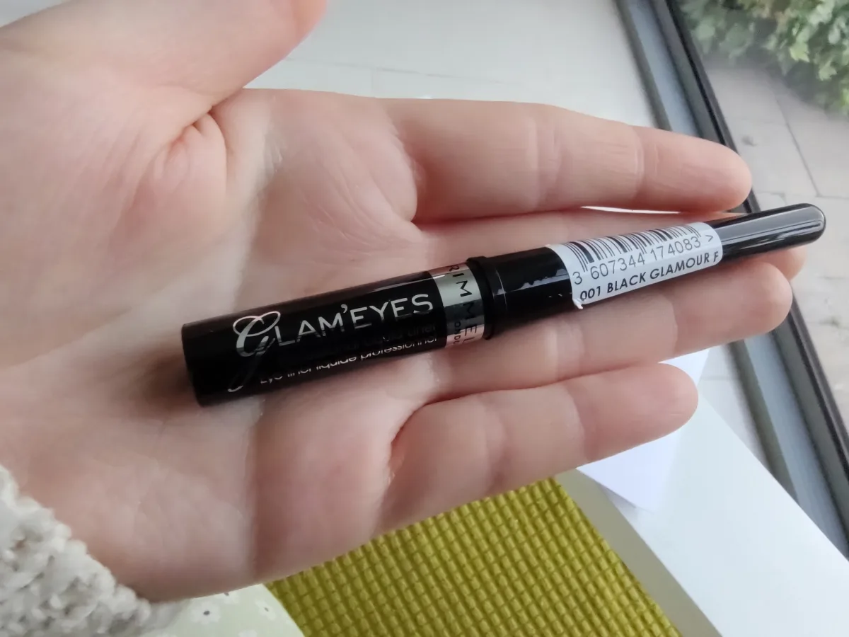 Glam'Eyes Professional Liquid Liner - review image