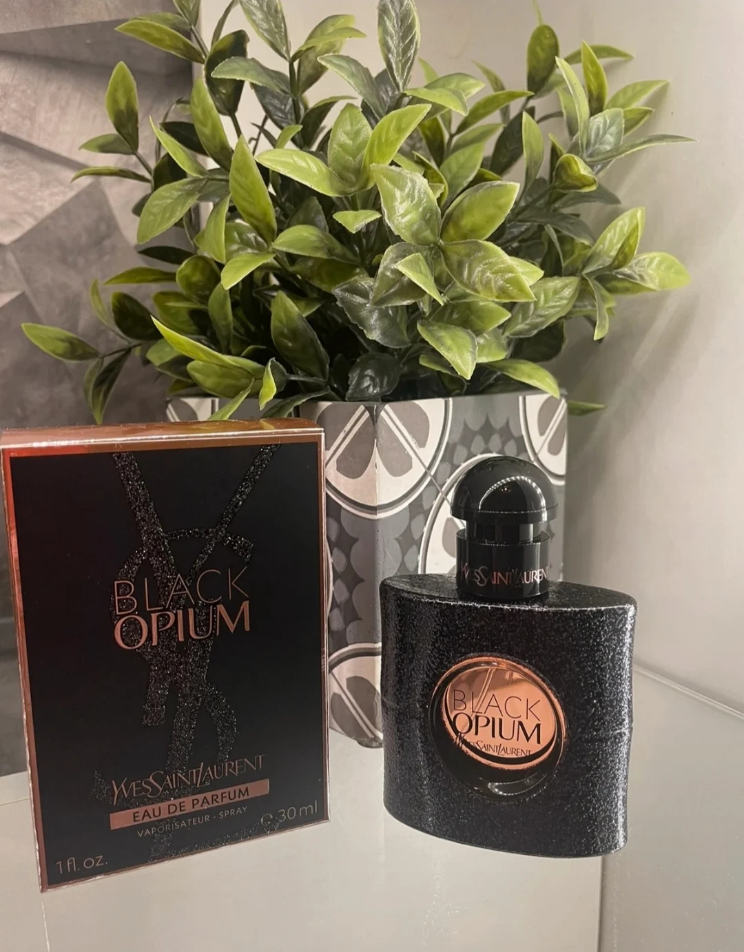 Yves Saint Laurent Black Opium 50 ml - Eau de Parfum - Damesparfum - Collector Edition - review image