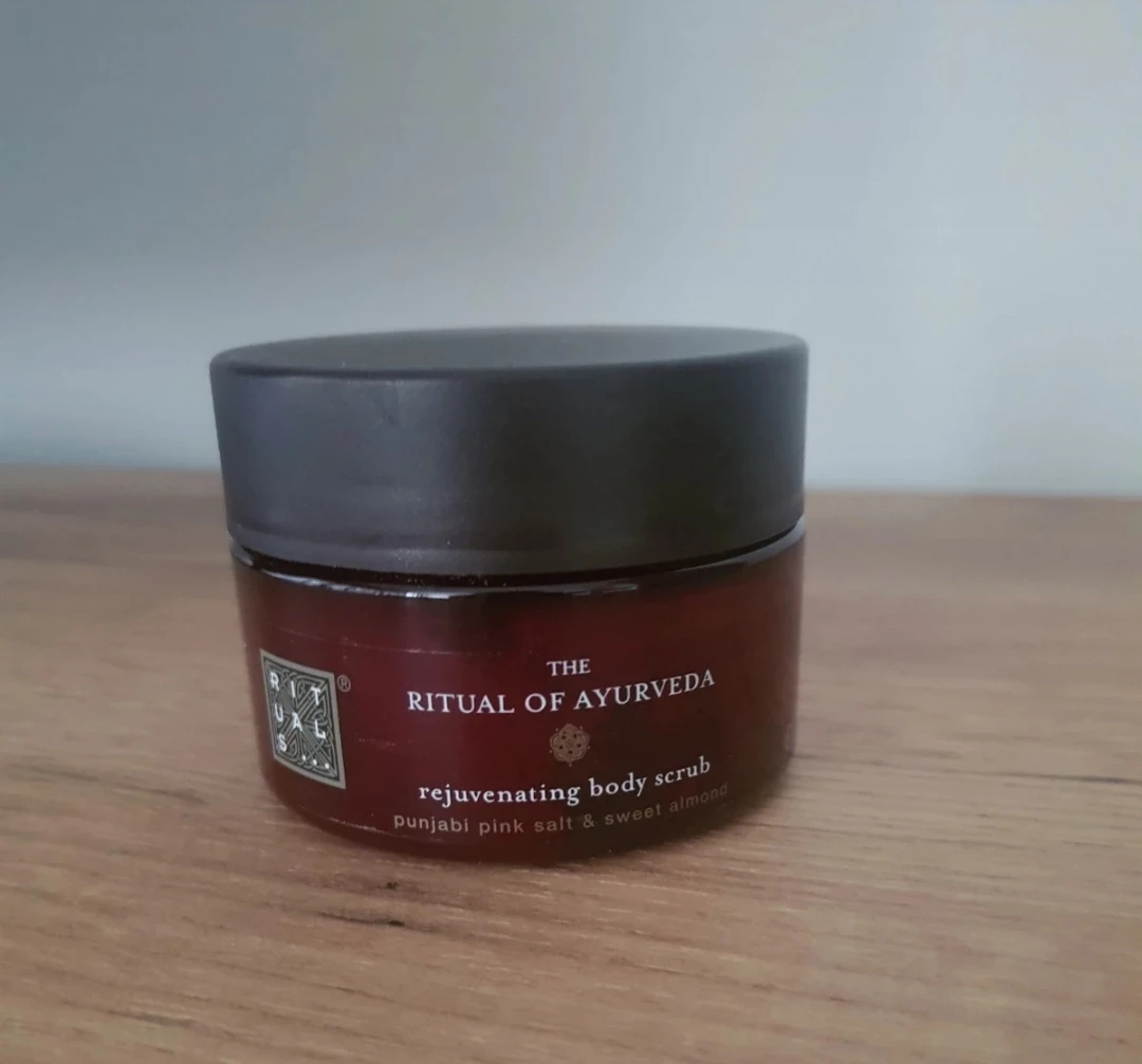 Rituals The Ritual of Ayurveda Body Scrub 450g - review image