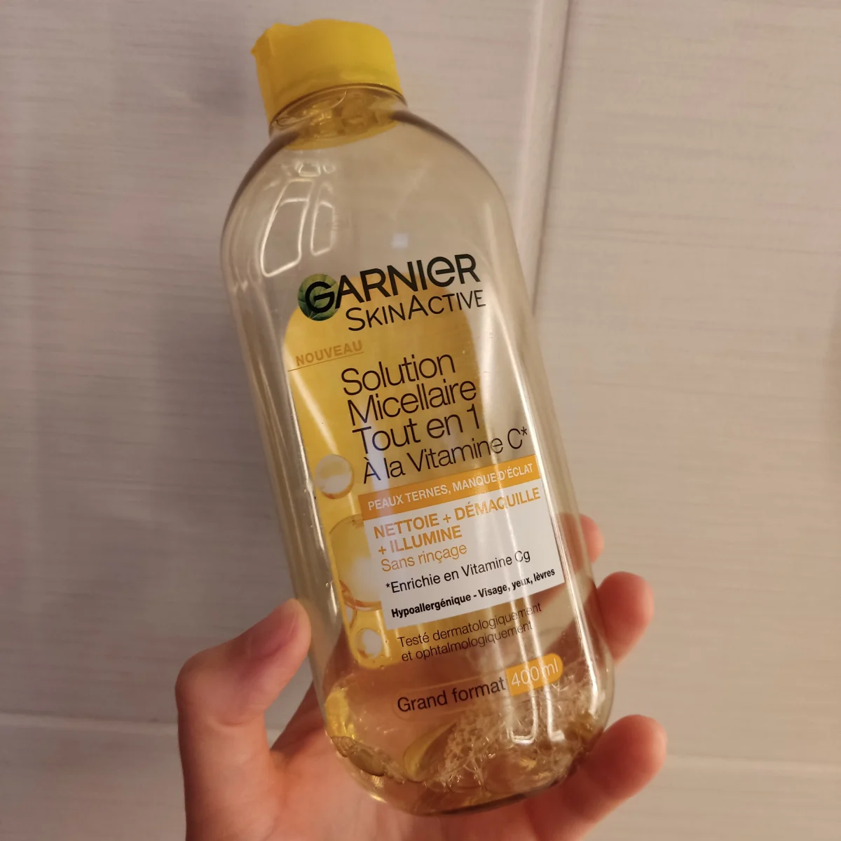 Garnier SkinActive Micellair Water Vitamine C* - Reinigingswater voor het Gezicht - 400ml - review image