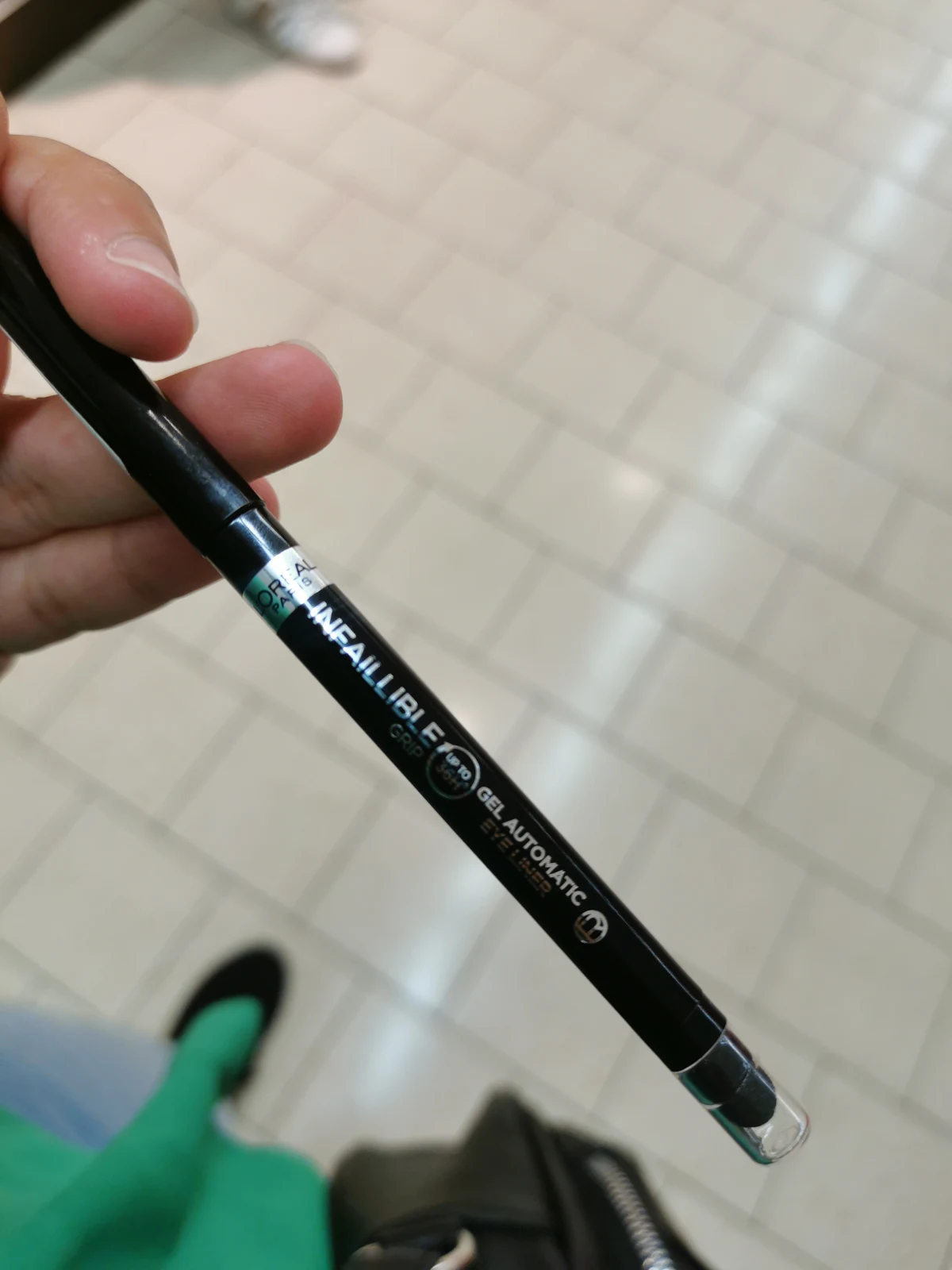 Infaillible Eyeliner 36h Grip Gel Automatic Blue Jersey - review image